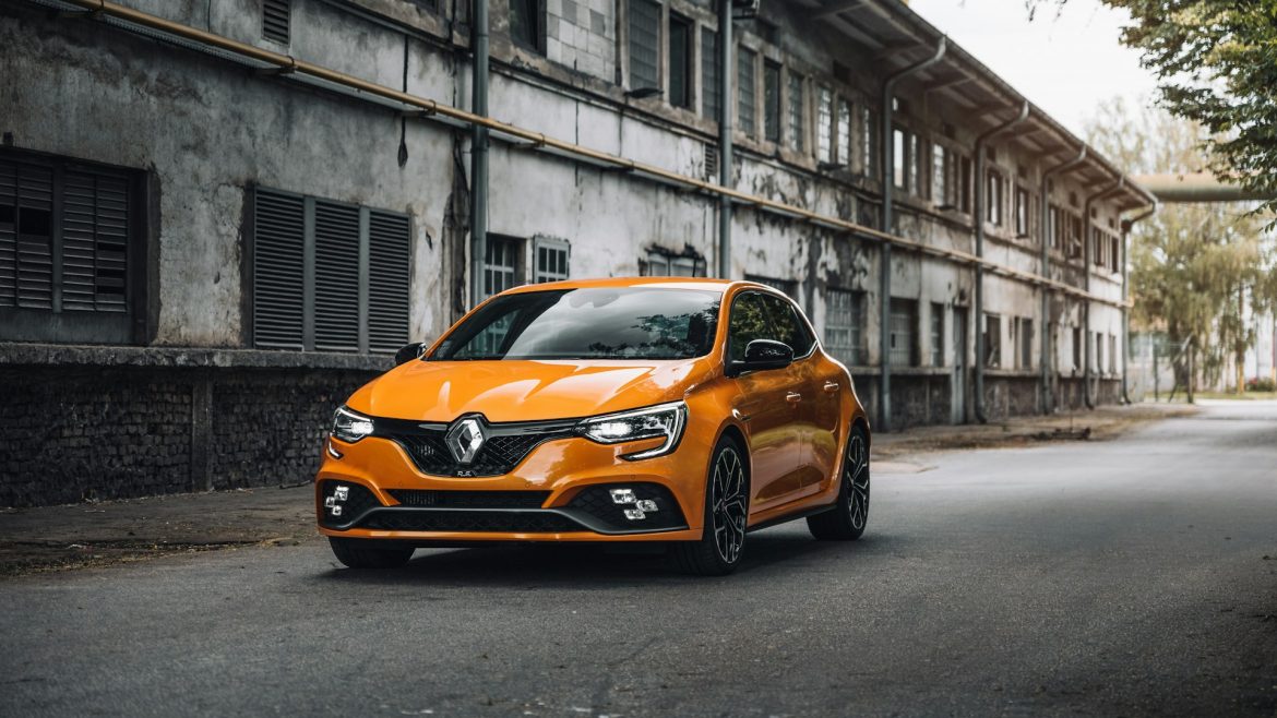 Nuova Renault Clio: design rinnovato e tecnologia avanzata